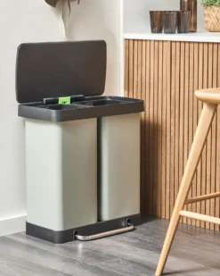 Kosz na śmieci z pedałem dwukomorowy 60 L ECOSORT Metal Jasnozielony