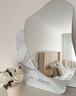 Lustro ścienne ARVERT 60 cm 80 cm Biały marmur