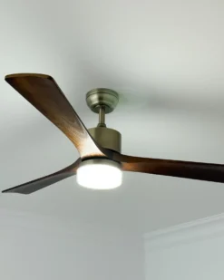 Wentylator sufitowy z lampą ARUWIMI Z pilotem LED Mosiężny